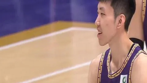 全国人大常委辞职公告